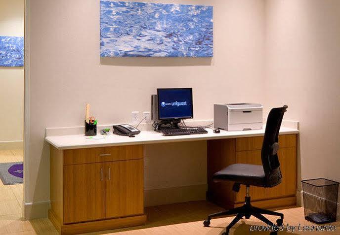 Springhill Suites By Marriott ורנל מראה חיצוני תמונה
