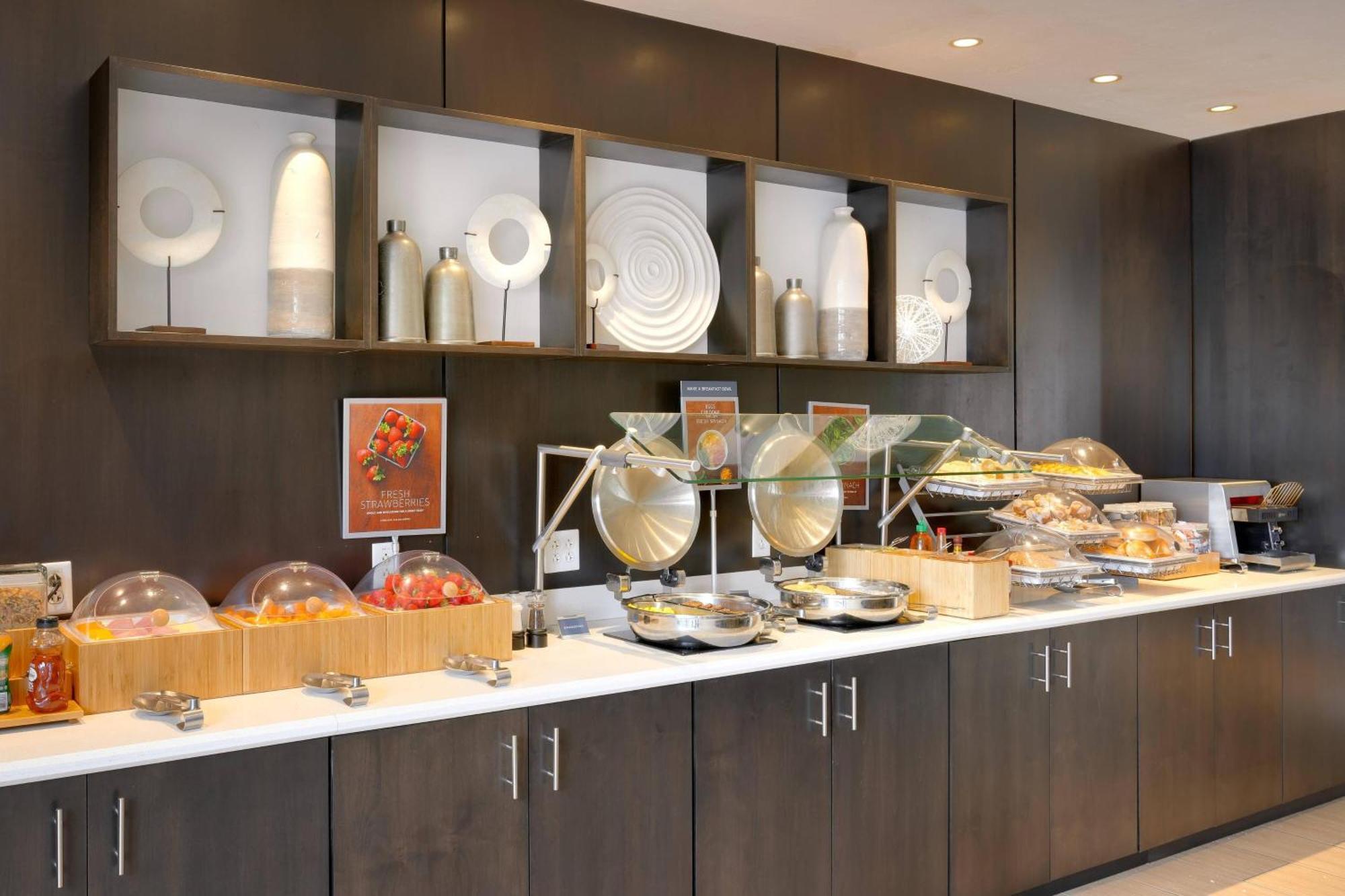 Springhill Suites By Marriott ורנל מראה חיצוני תמונה