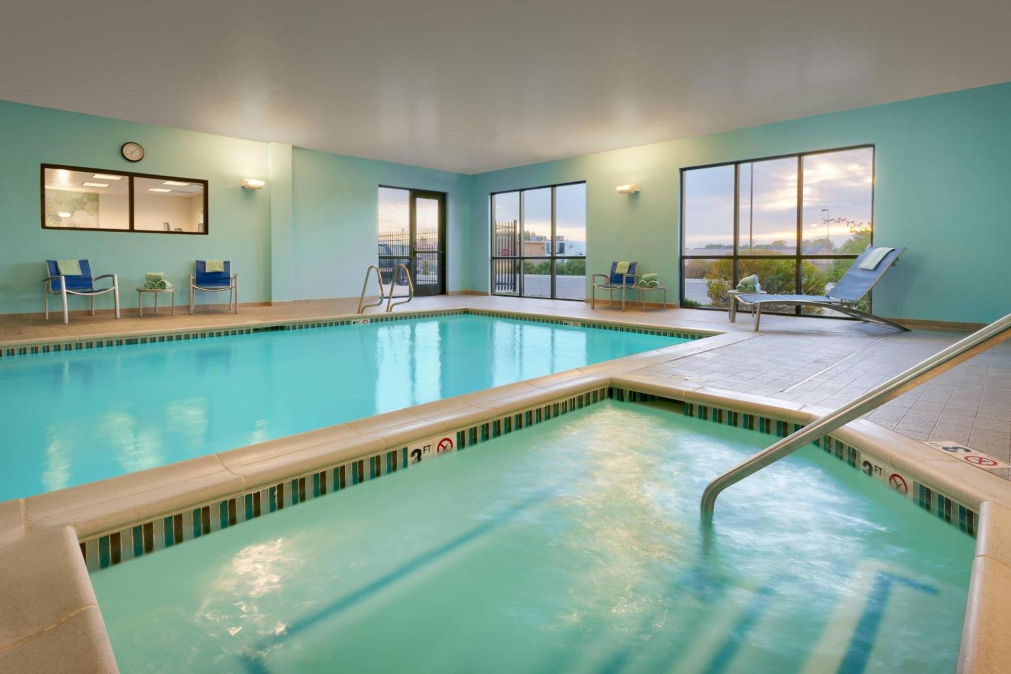 Springhill Suites By Marriott ורנל מראה חיצוני תמונה