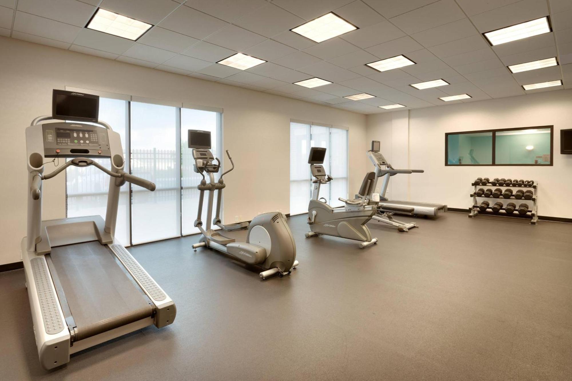 Springhill Suites By Marriott ורנל מראה חיצוני תמונה