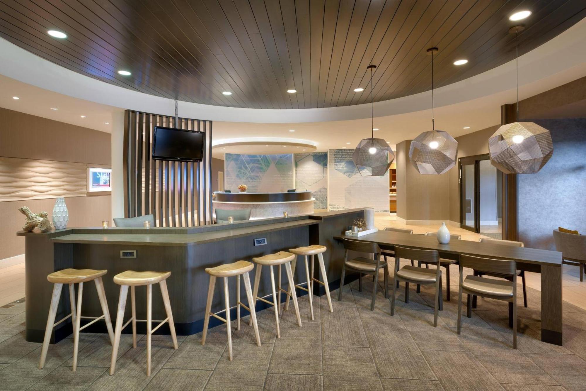 Springhill Suites By Marriott ורנל מראה חיצוני תמונה